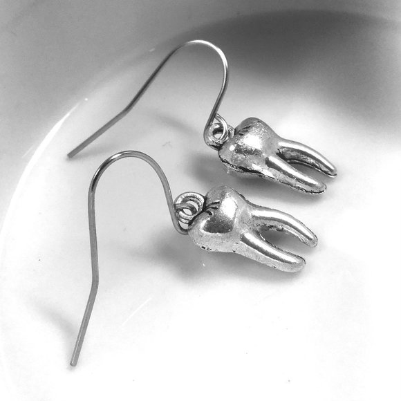 Miniature Tooth Molar Dental Dentist Teeth Gift Charm Earrings - Picture 1 of 5